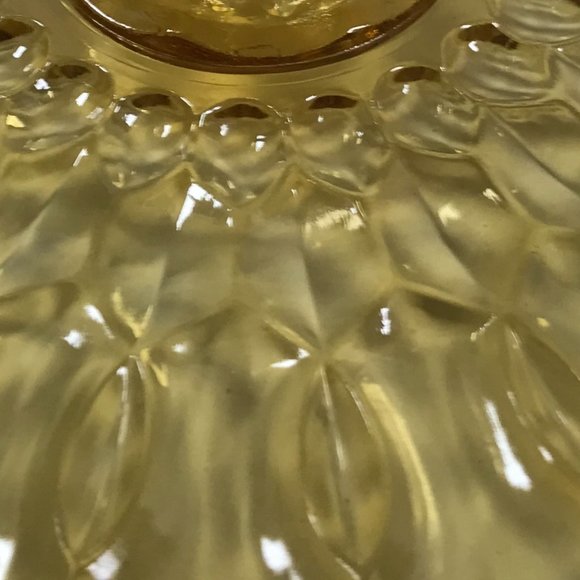 Vintage Translucent Amber glass Cake Stand w/ scalloped edges. 10 in x 4.5 in - Picture 5 of 5